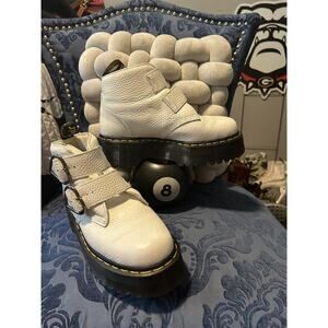 Dr Martens White Devon Heart size 7/EU 38